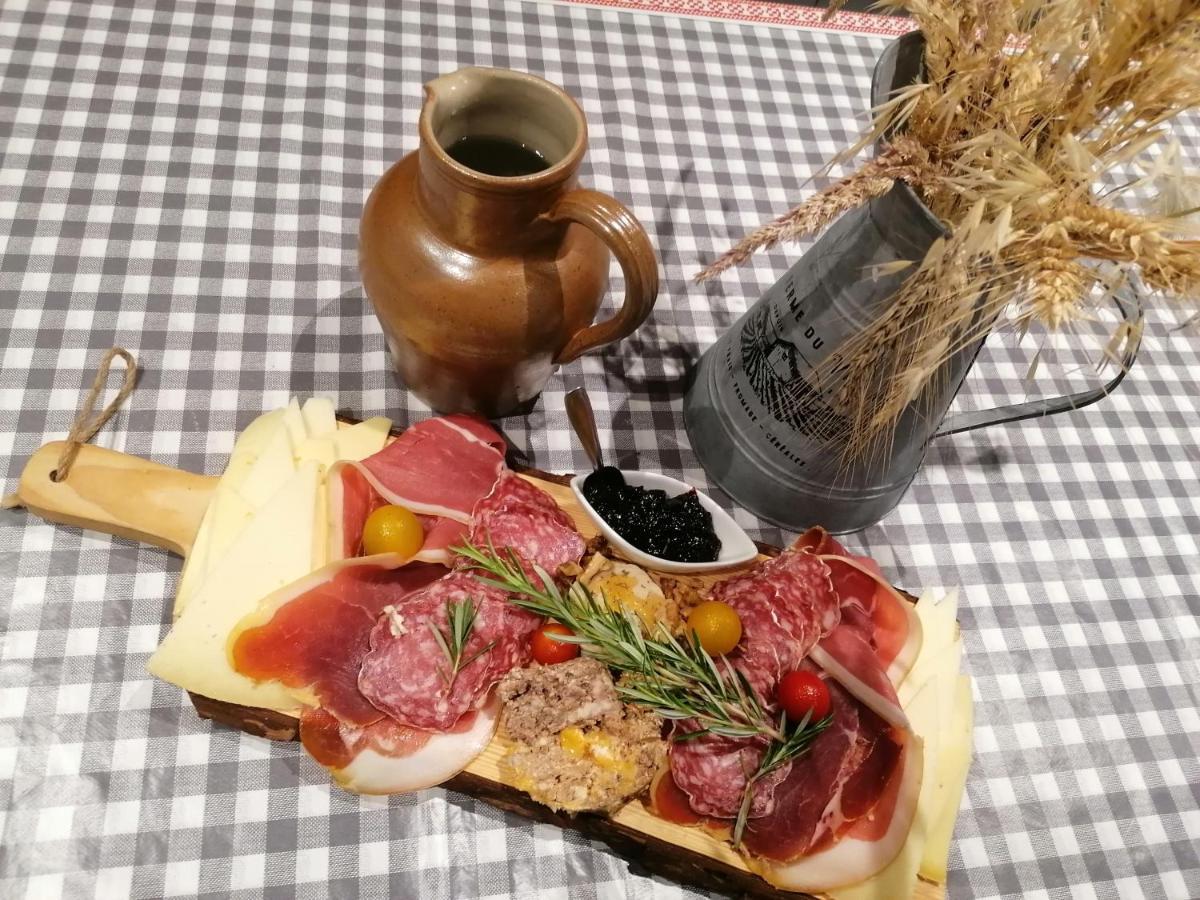 Auberge Chez Gabrielle - Vallee De Lesponne Beaudéan エクステリア 写真