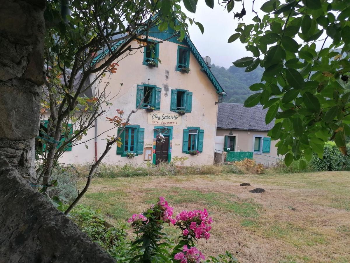 Auberge Chez Gabrielle - Vallee De Lesponne Beaudéan エクステリア 写真